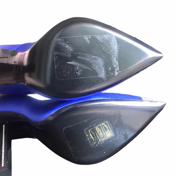 Saint Laurent Satin Tower Pump - Picture 7 of 9